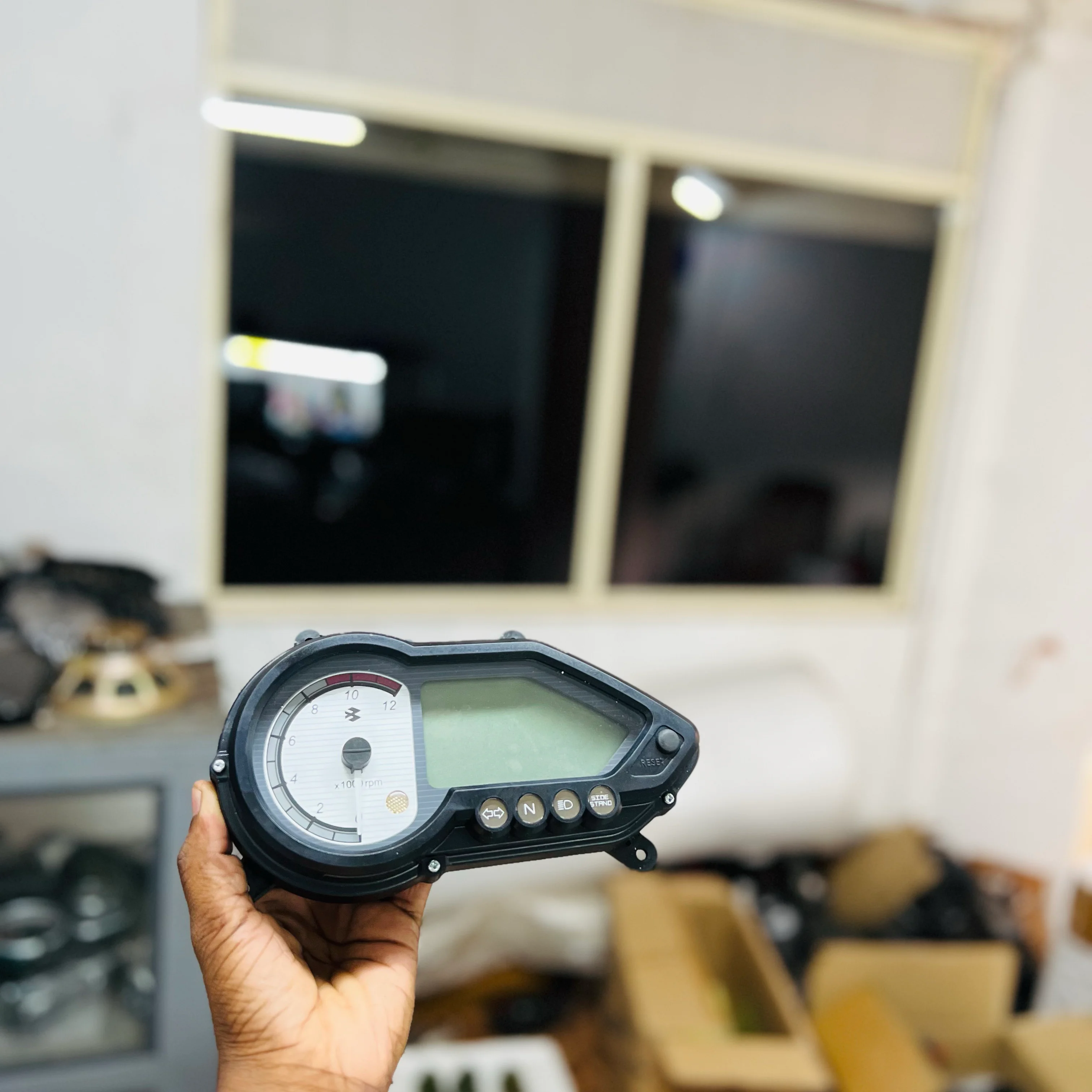 PULSER 150 SPEEDOMETER 2