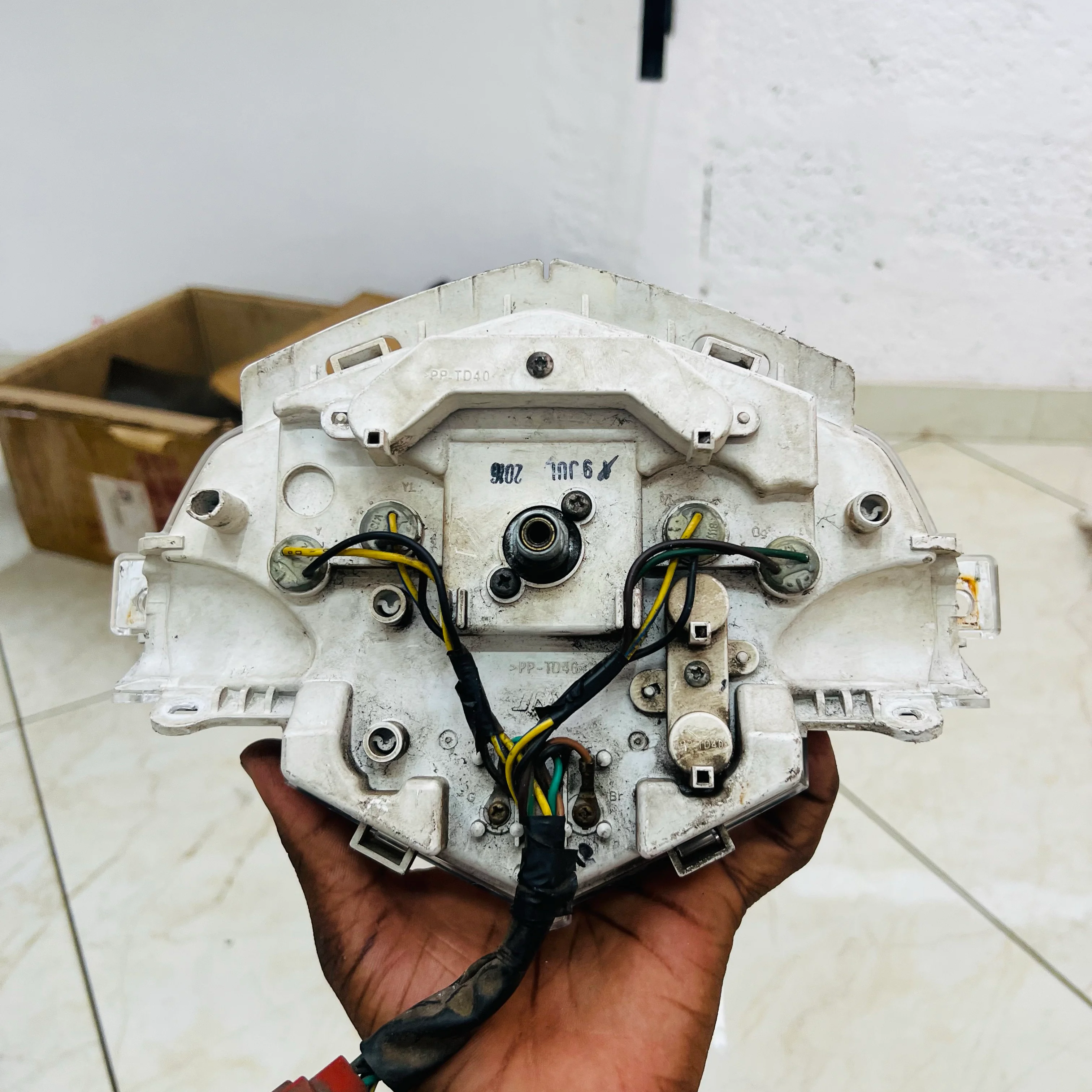 RAY Z (MANUEL) SPEEDOMETER 3