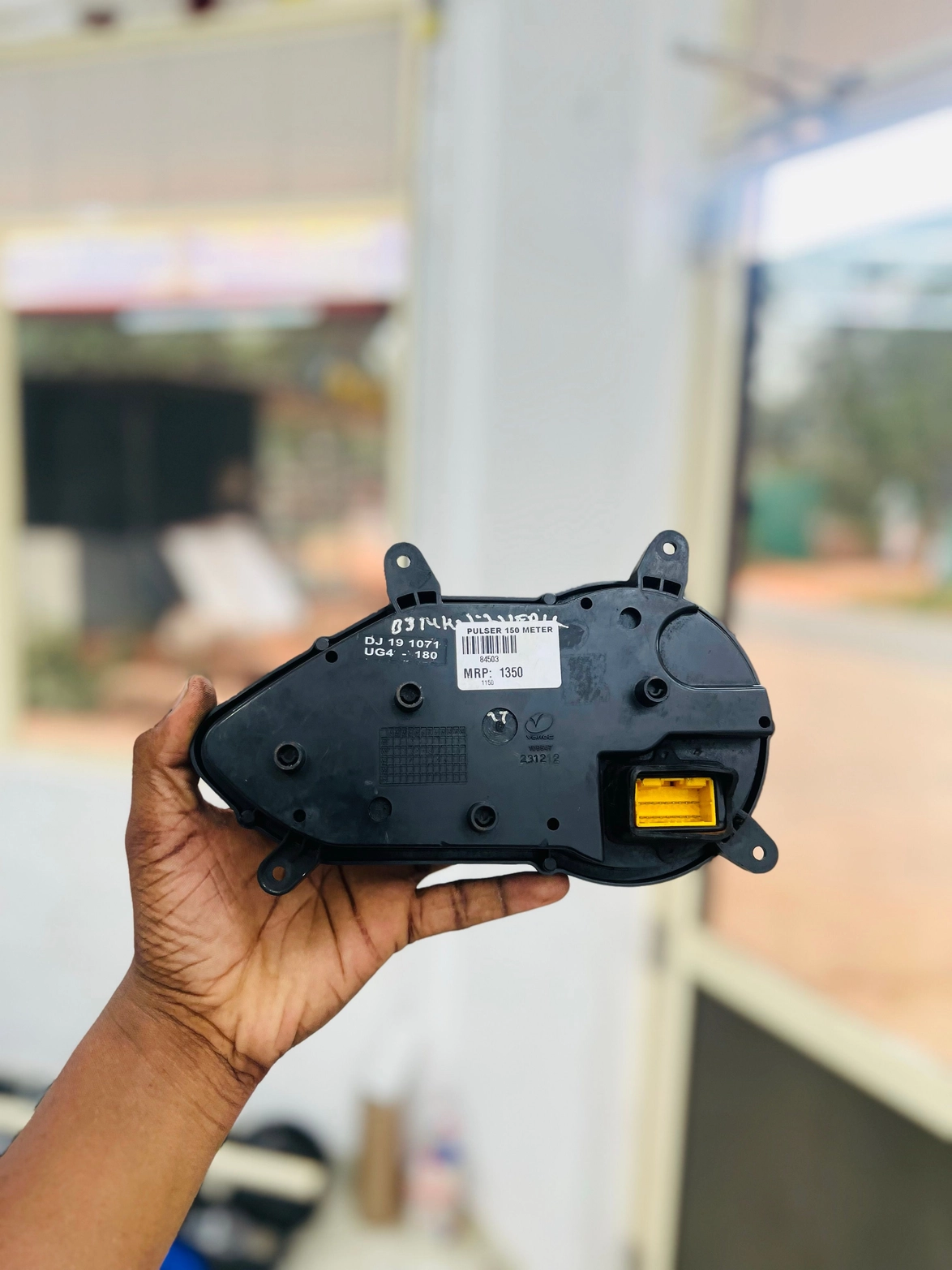 PULSER 180 SPEEDOMETER 3